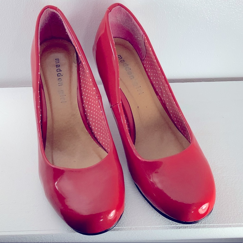 Madden Girl Coral Patent Leather Pump Size 9